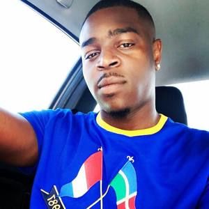 Meet your Posher, Desmond